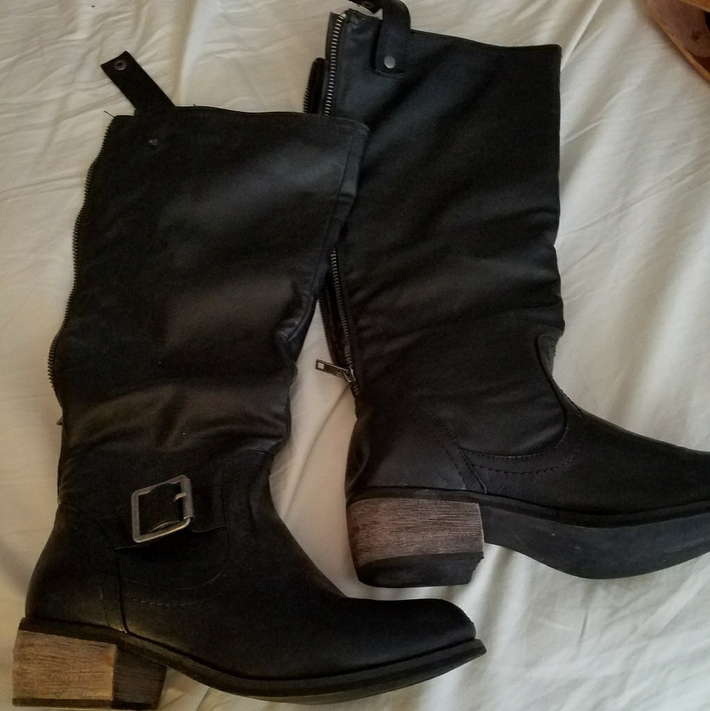 Rampage black boots